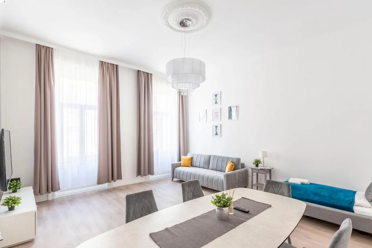 Exclusive Downtown Apartment In The Heart Of Budapest Ungheria
